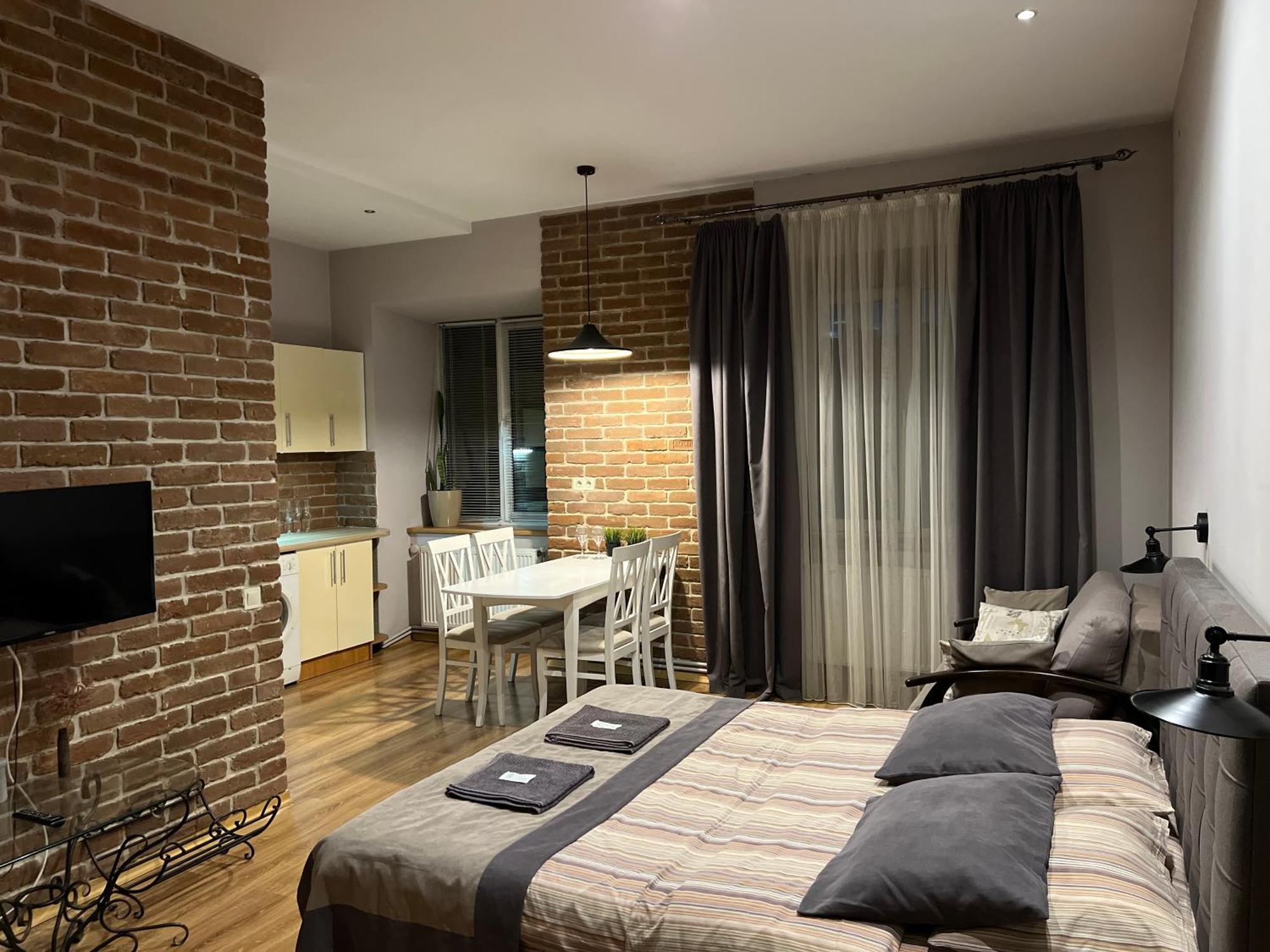 Vip Apartments ! Lviv Exterior photo